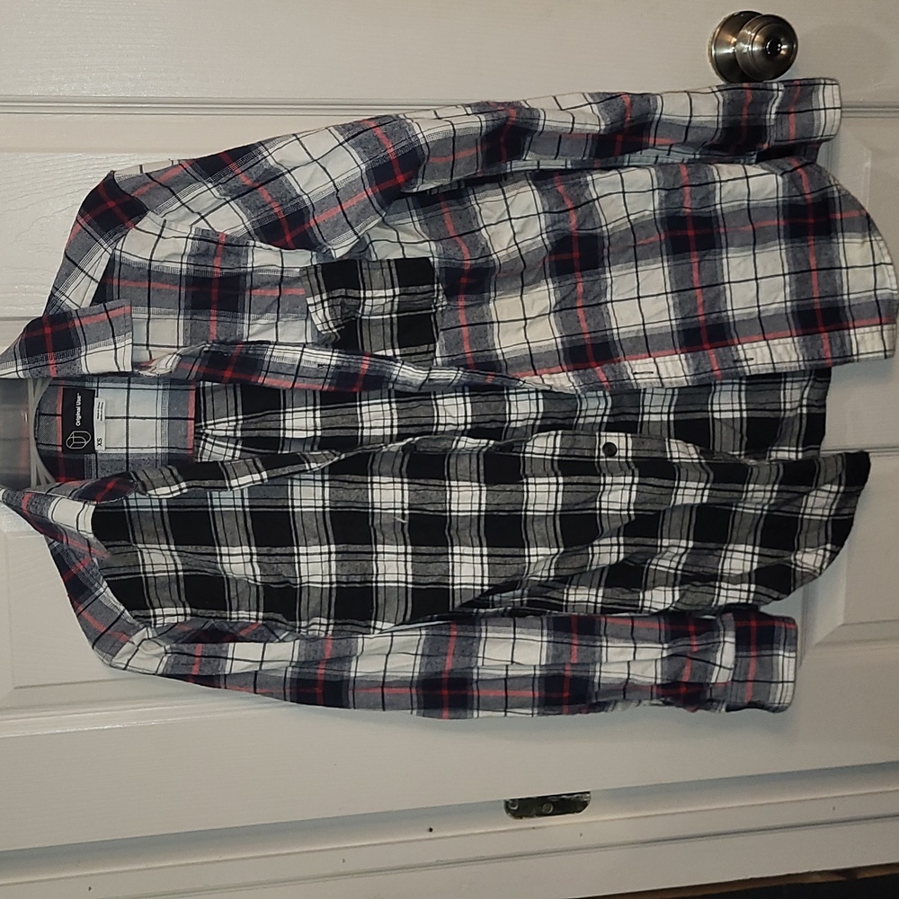 Mixed Pattern Plaid Long Sleeve Shirt Size Small Black and white, Blue and White